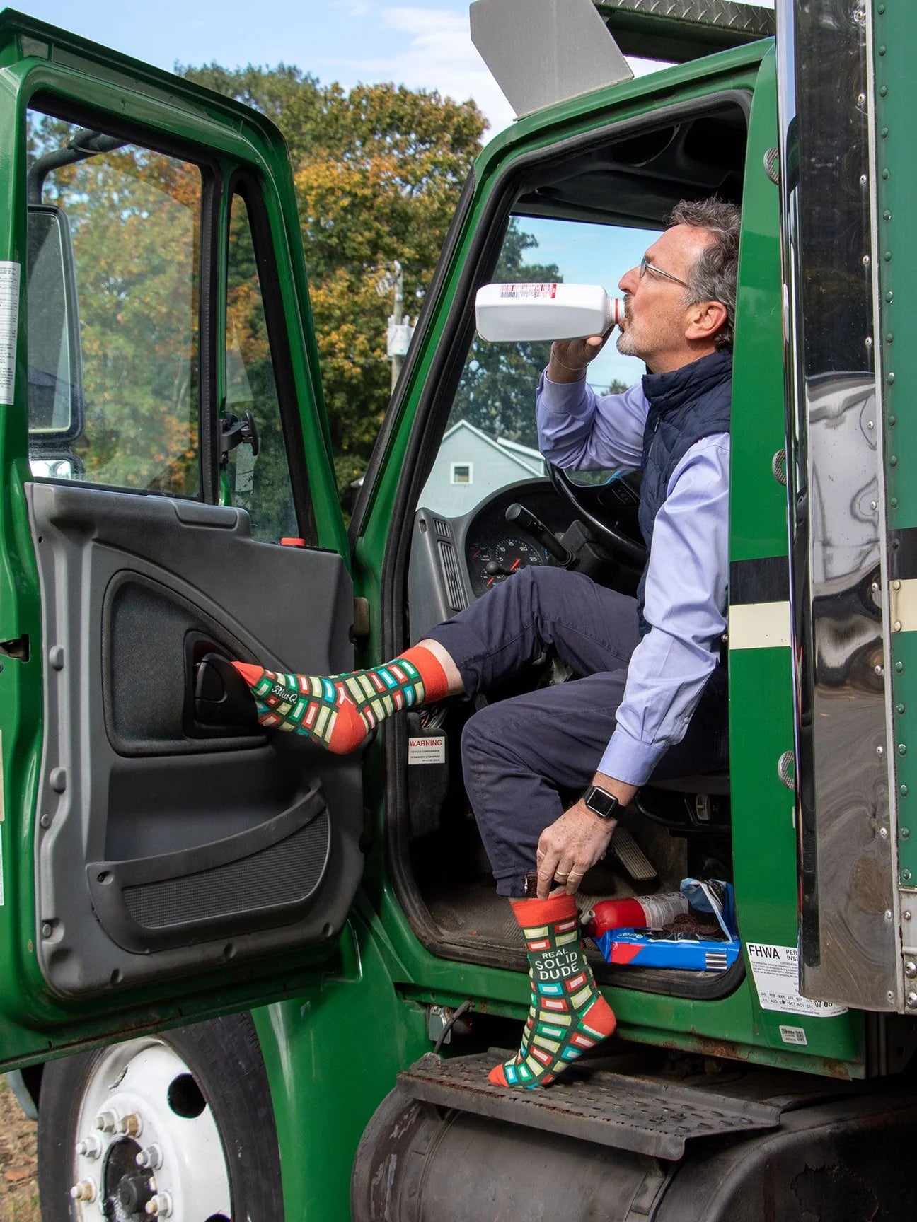 Real Solid Dude Men's Crew Socks - The Sockery