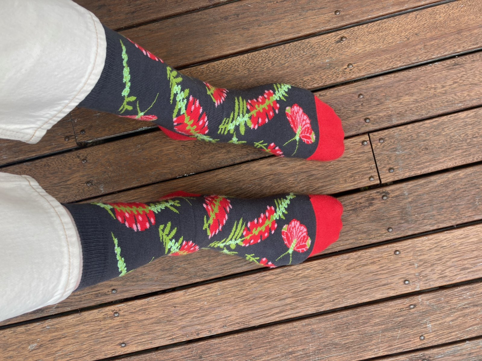 Bottle Brush Crew Socks in Charcoal