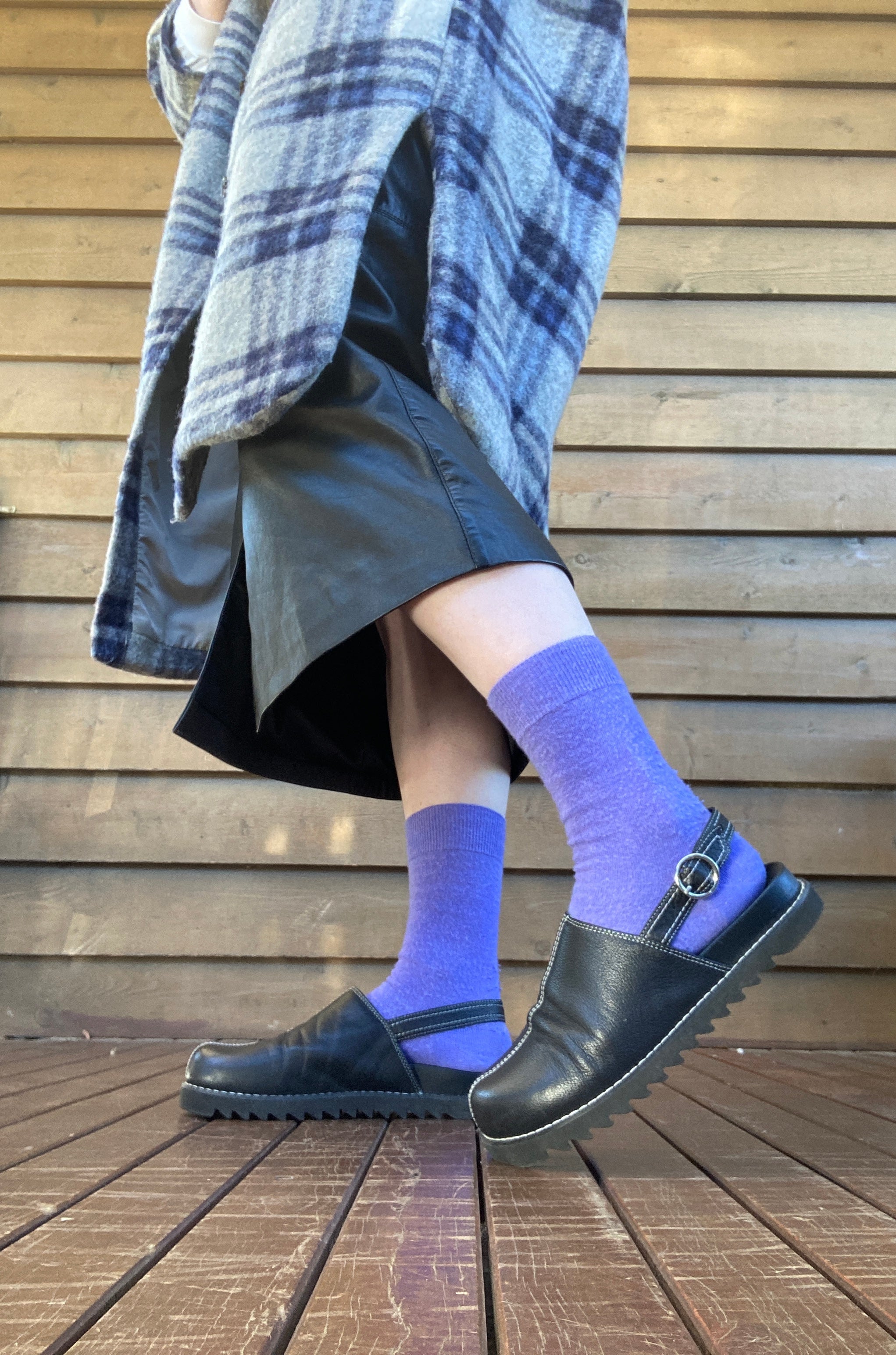 Exceptionally Warm Luxury Alpaca Blend Socks in Violet