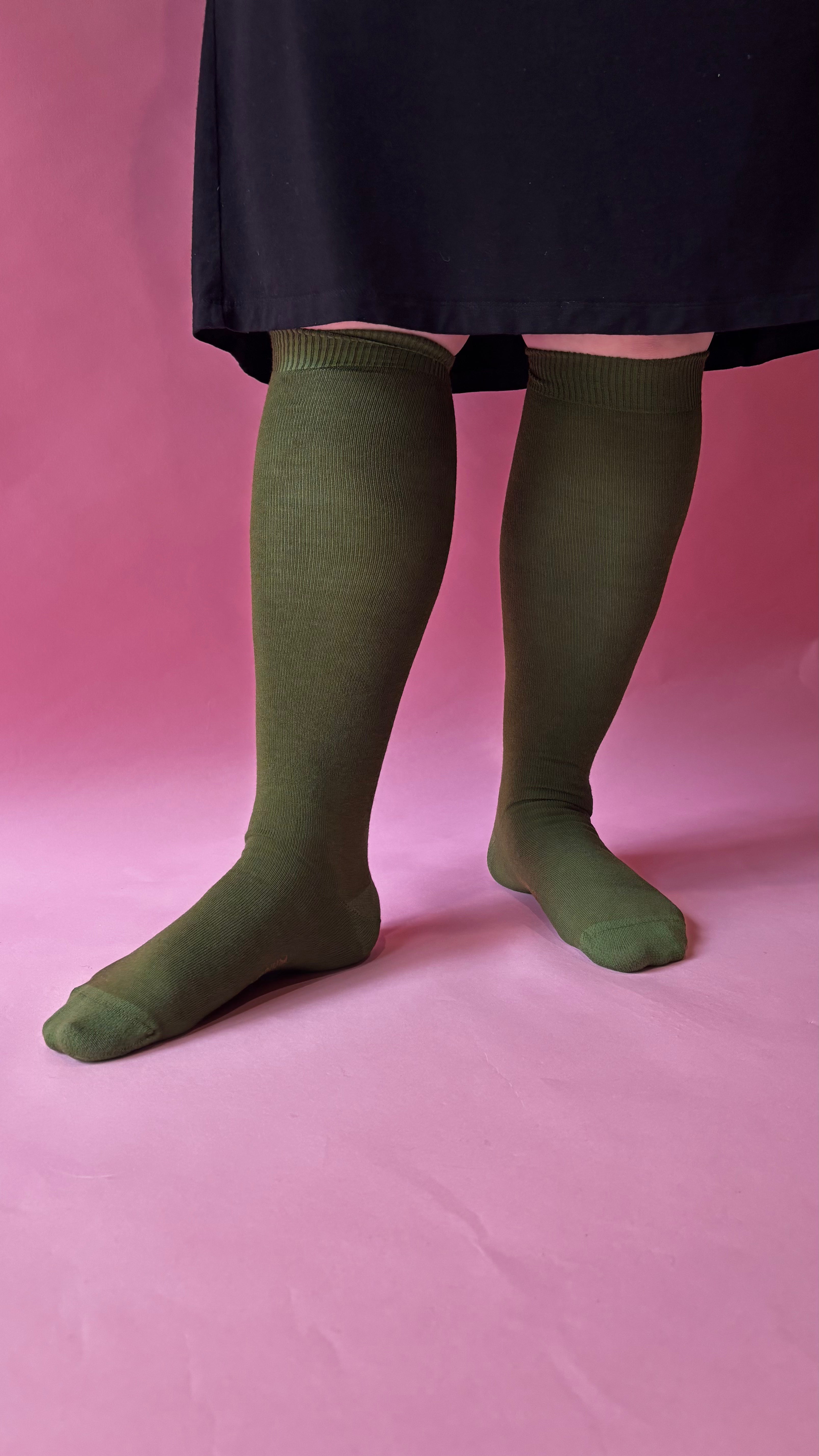 Wide Calf Merino Wool Women's Knee High Socks in Moss Green - Aussie Made