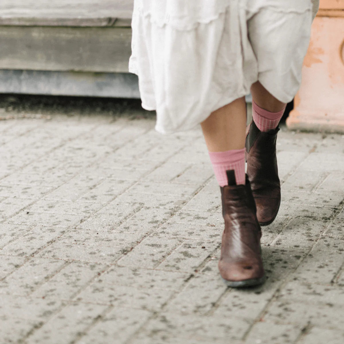 Merino Wool Crew Sock Women's Vintage in Baby Pink