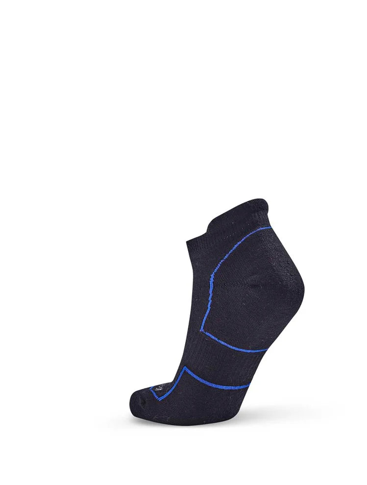 Multisport Running Wool Ankle Socks in Black - The Sockery