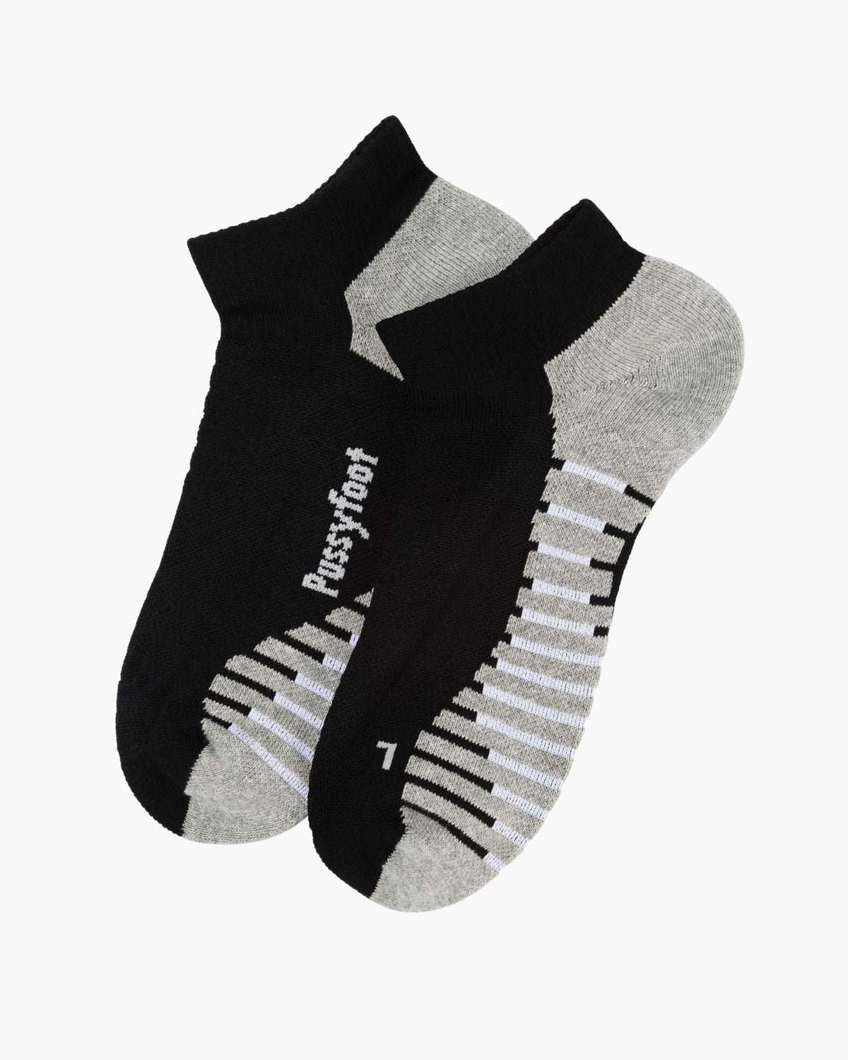Cross Trainer Ankle Socks in Black Updated Design