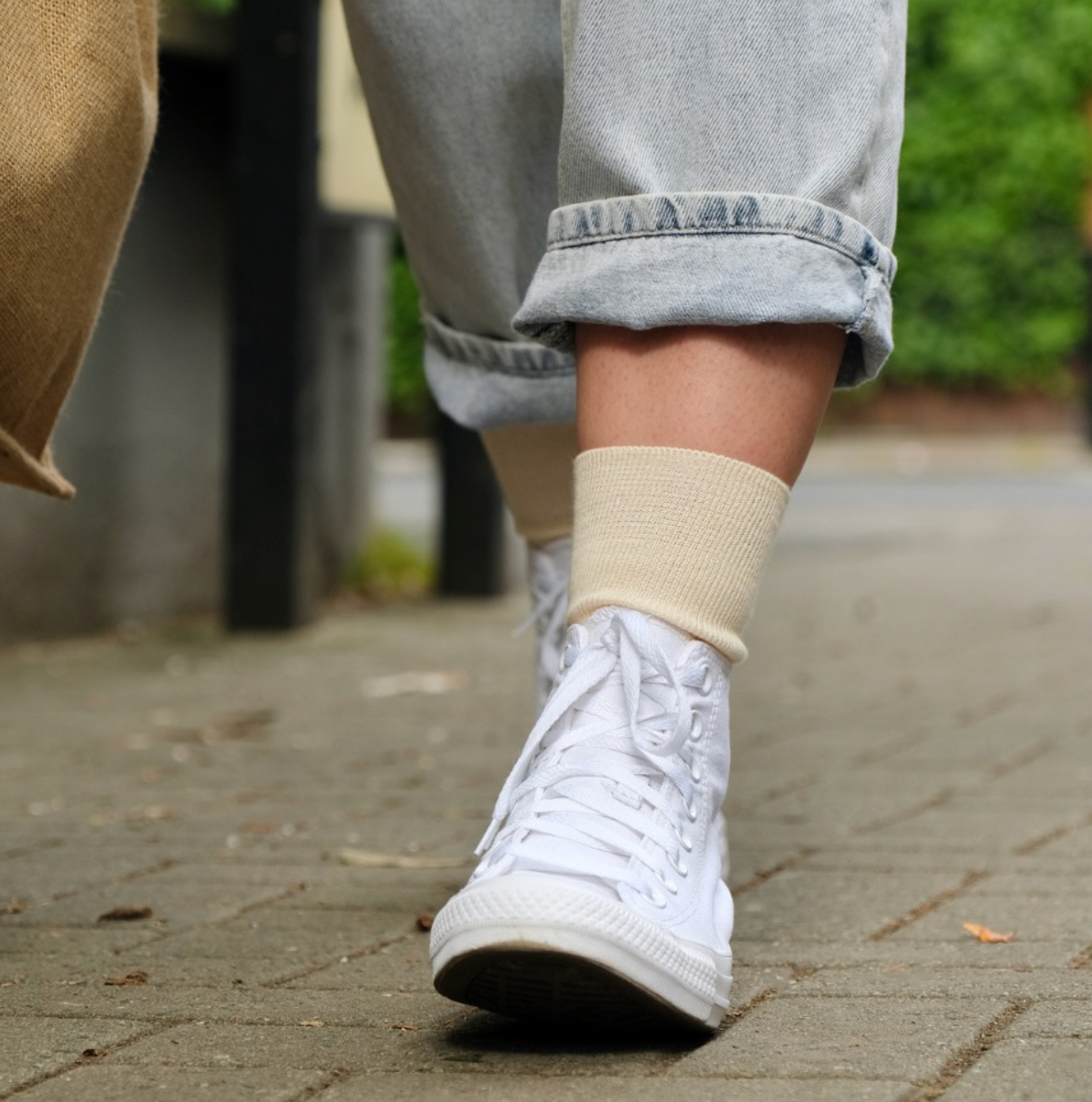 Laura 100% Organic Cotton Crew Socks
