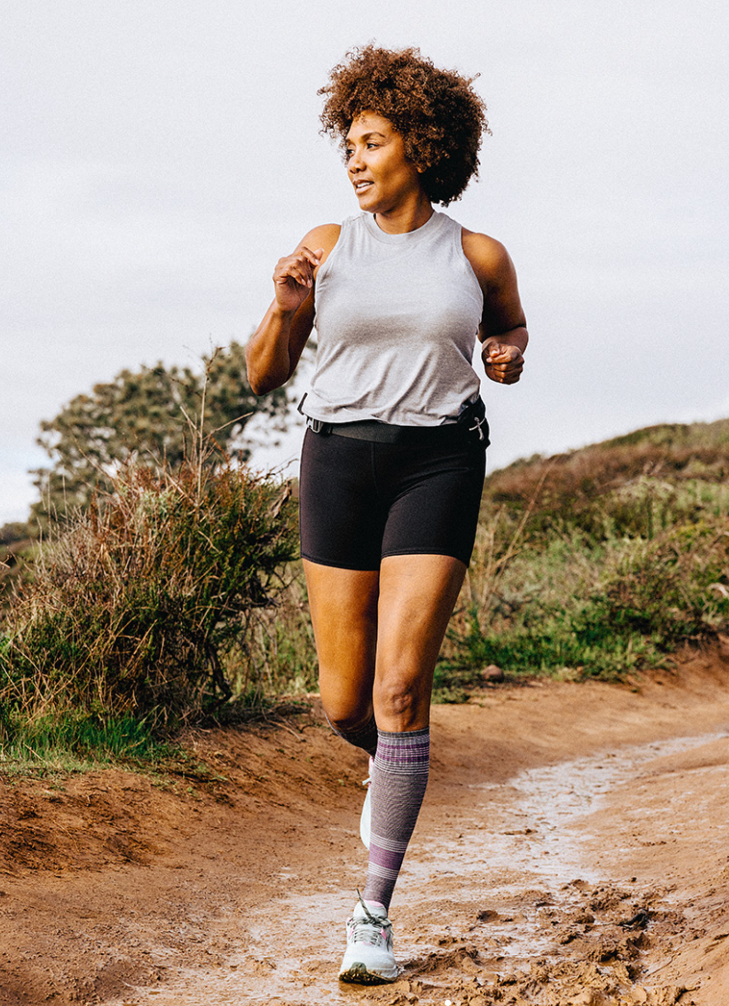 Cadence Women's Bamboo/Merino Moderate Sport Graduated Compression in Charcoal