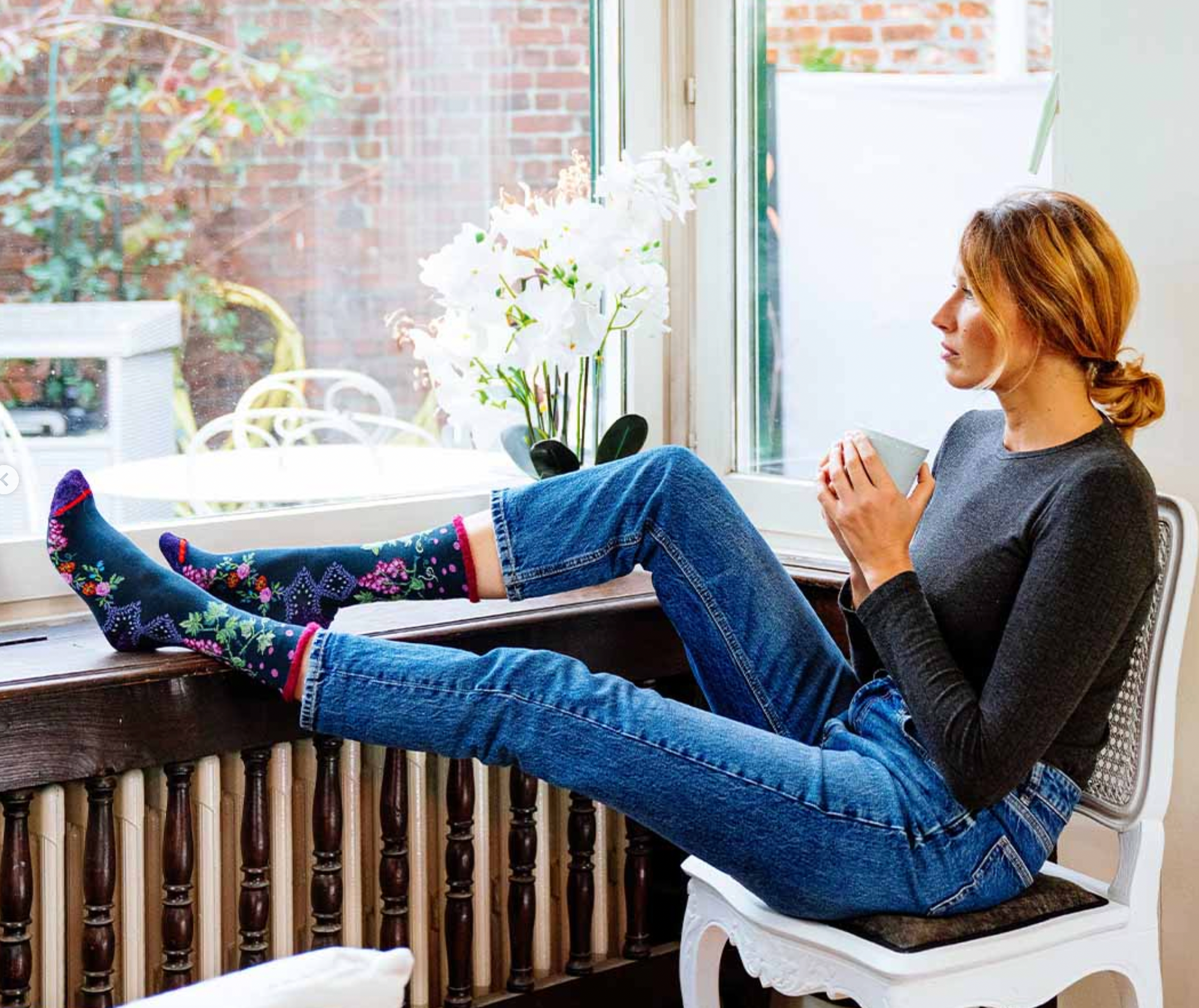 Bacchus Women's Fuzzy Cuff Crew Socks