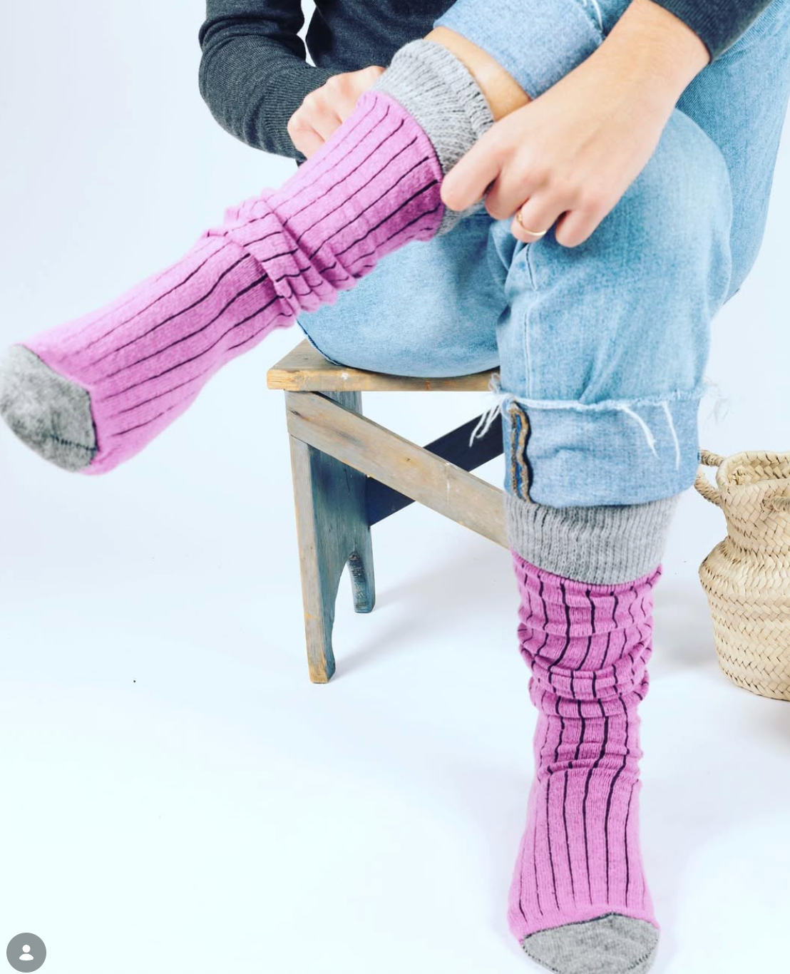 Ribbed Knee High Sock in Pink and Grey