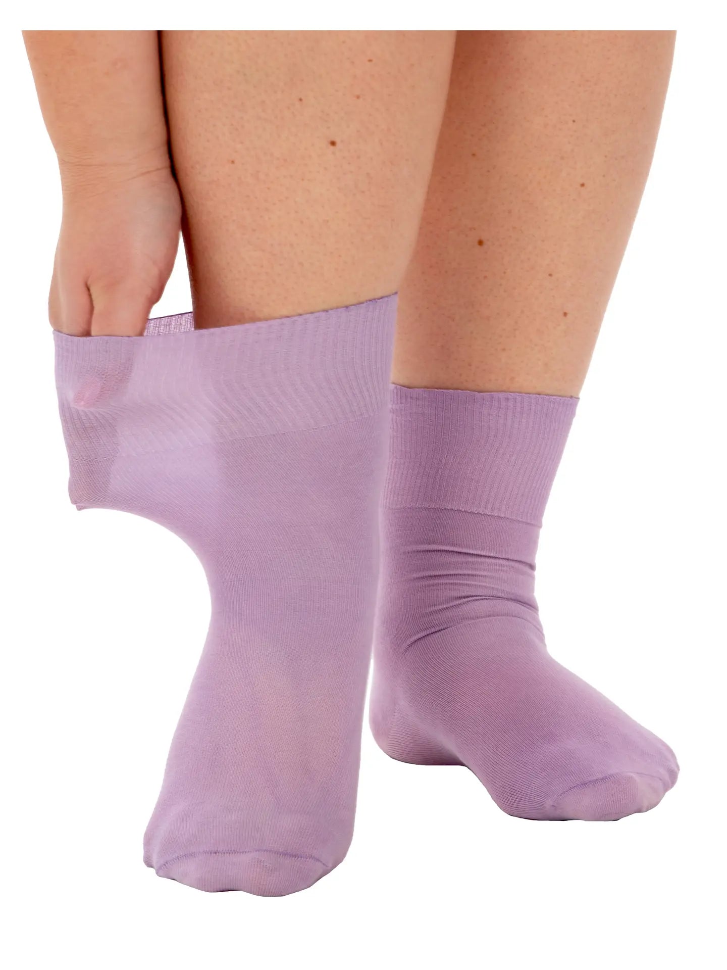 Extra Wide Women's Cotton Quarter Socks - Lavender - The Sockery