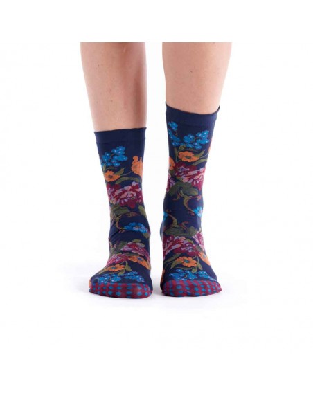 Suranne Women's 30 Denier Crew Socks