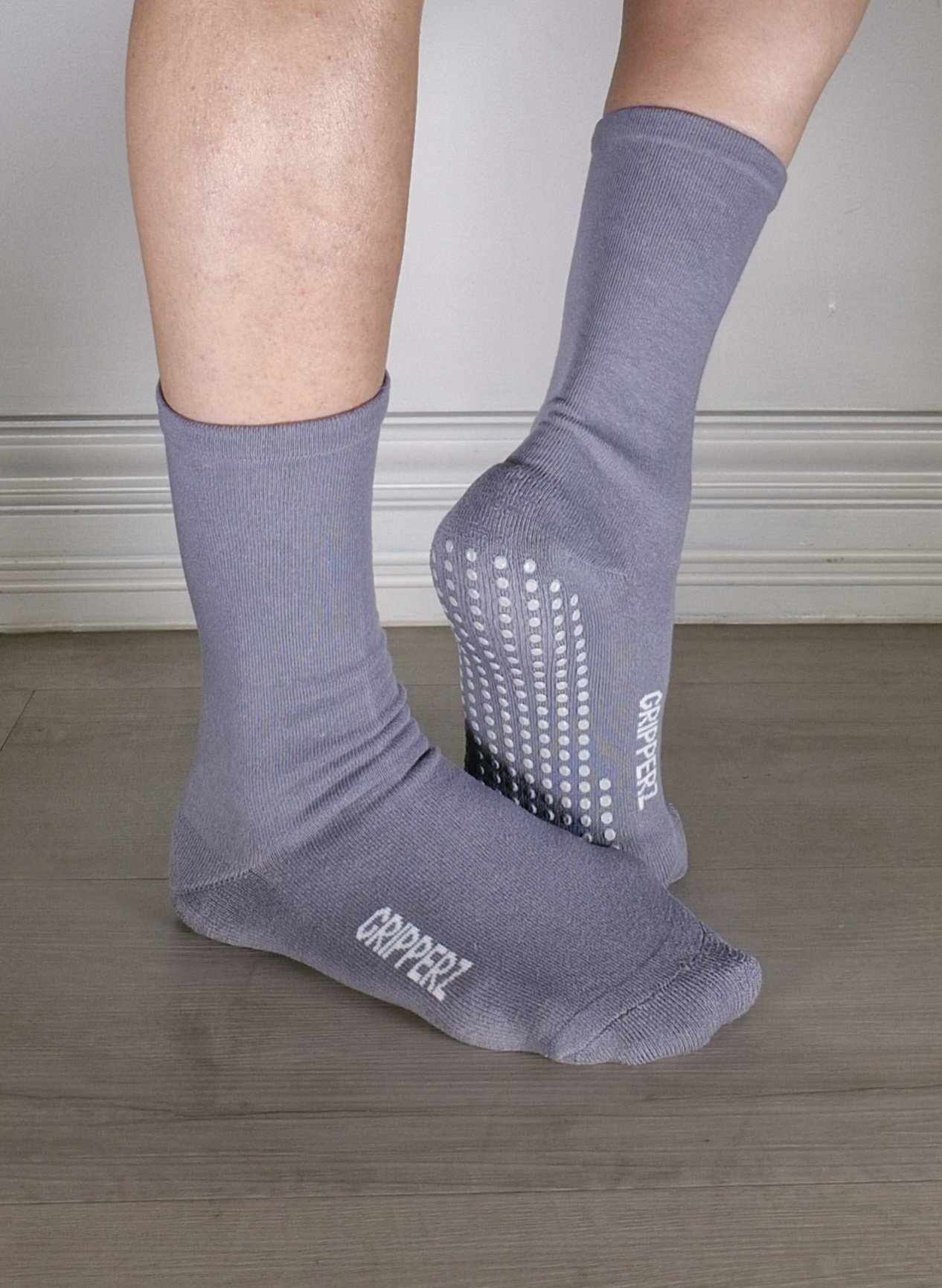 Grey Non-Slip Circulation Socks