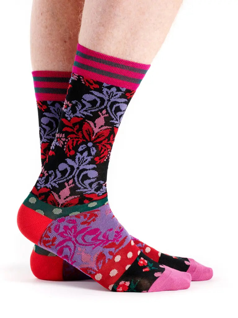 Damascus Women's Crew Socks in Large - The Sockery