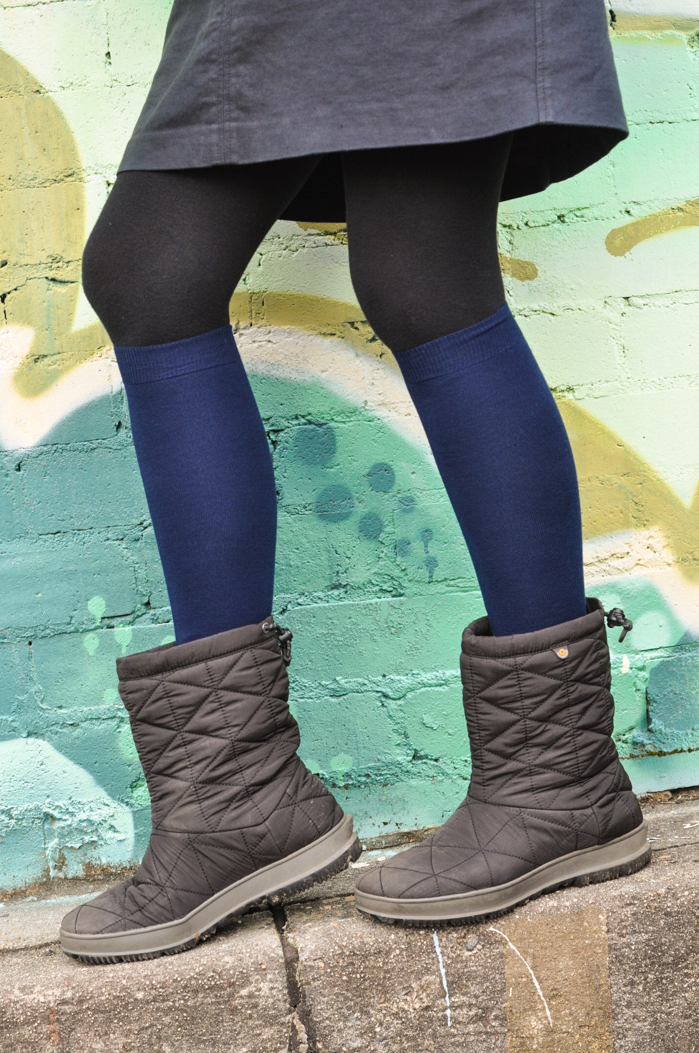 Merino Wool Women's Knee High Socks in Navy Aussie Made