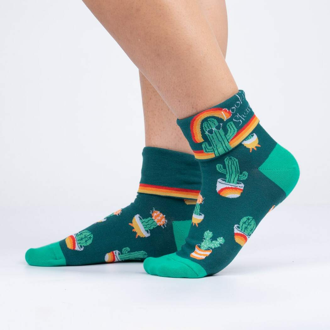 Lookin' Sharp Women's Turn Cuff Crew Socks - The Sockery