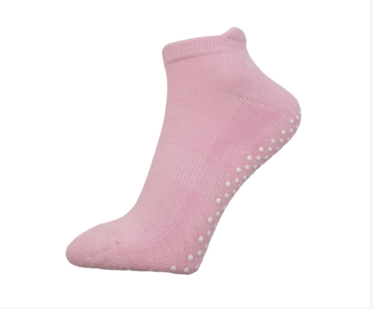 Non Slip Ankle Socks in Pink The Sockery