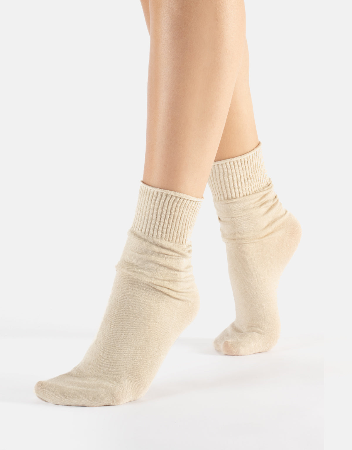 linen socks in Oyster White - The Sockery