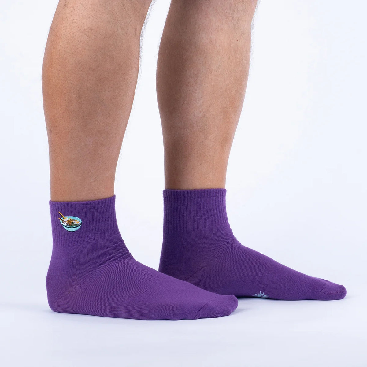 Hopeless Ramen-tic Embroidered Quarter Socks 🍜