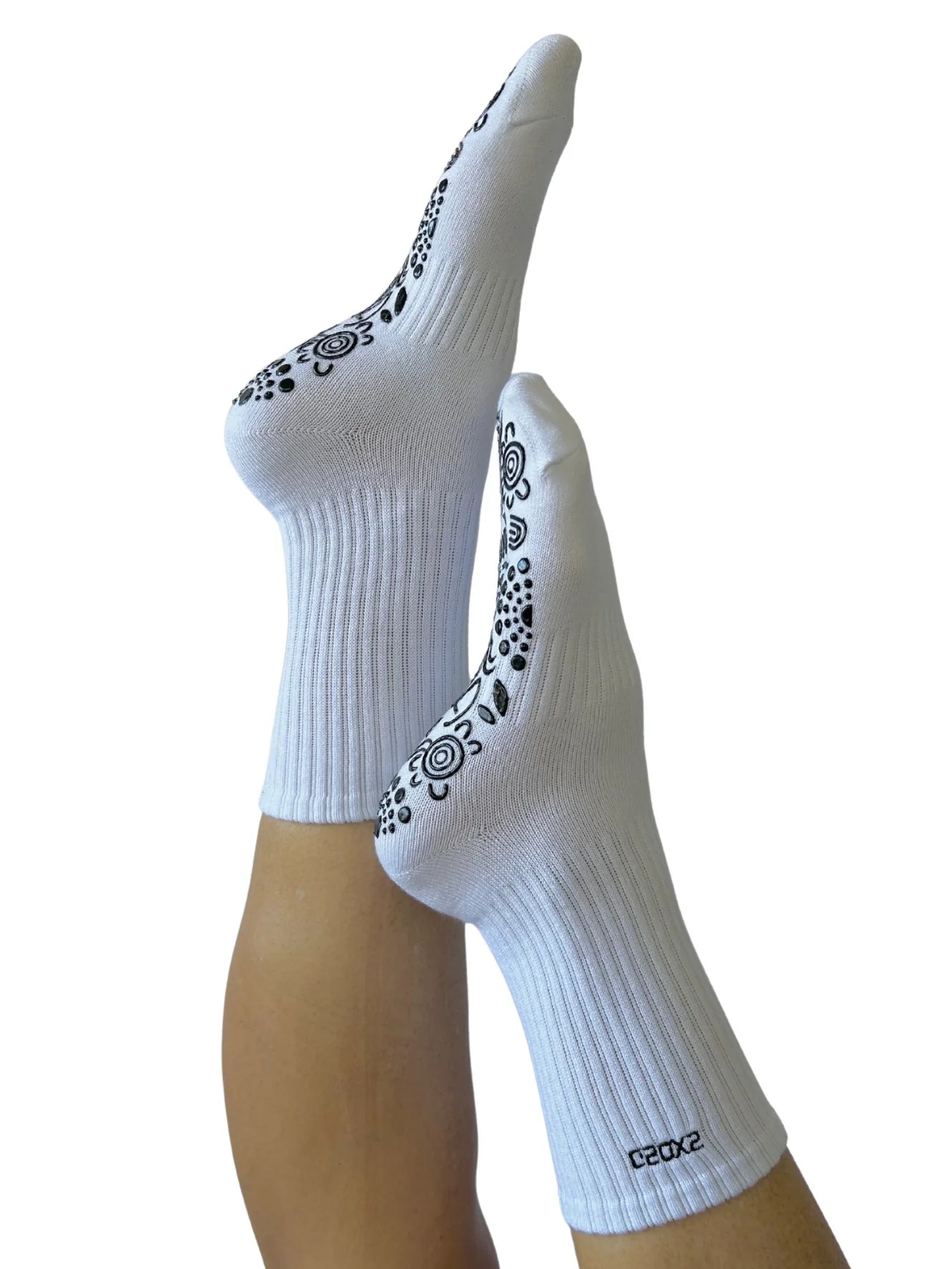 Birdee Crew Grip Socks in White and Black - The Sockery