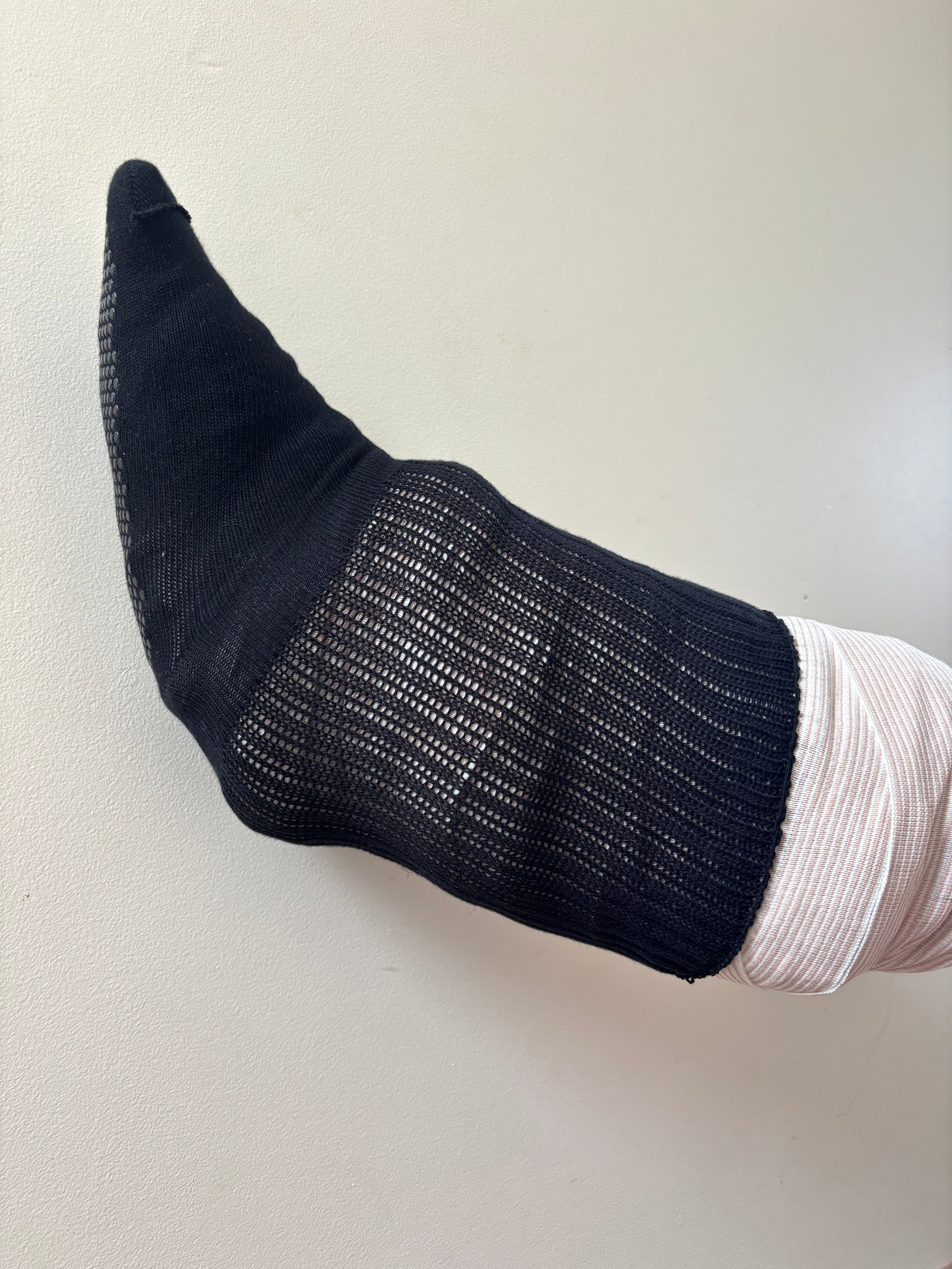 Extra Wide Comfort Stretch Socks in Black With Grip Sole