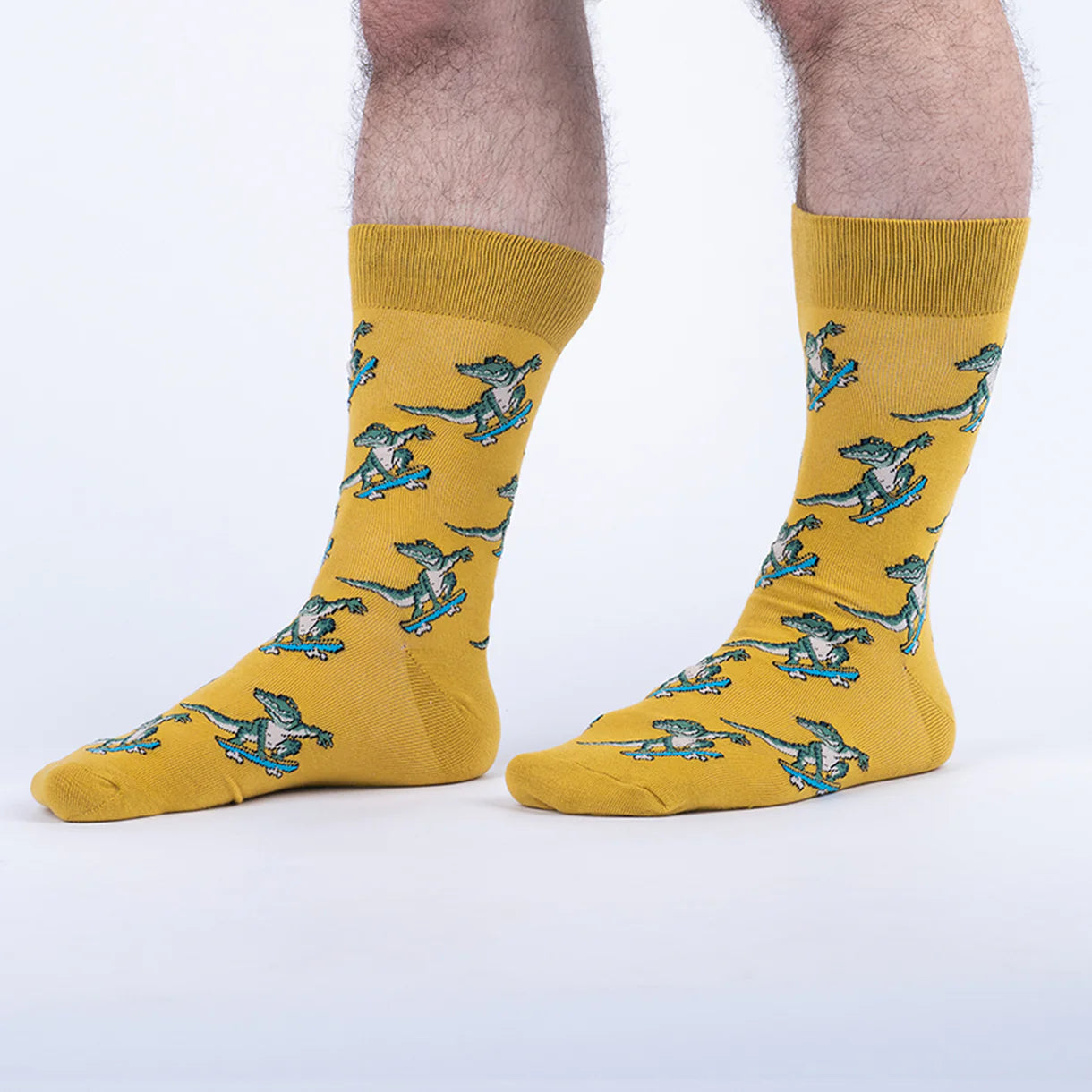 Skateboarding Gator Men's Crew Socks