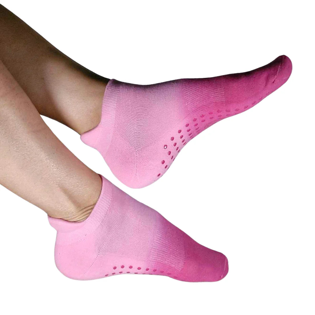 Non Slip Ankle Socks in Pink Ombre