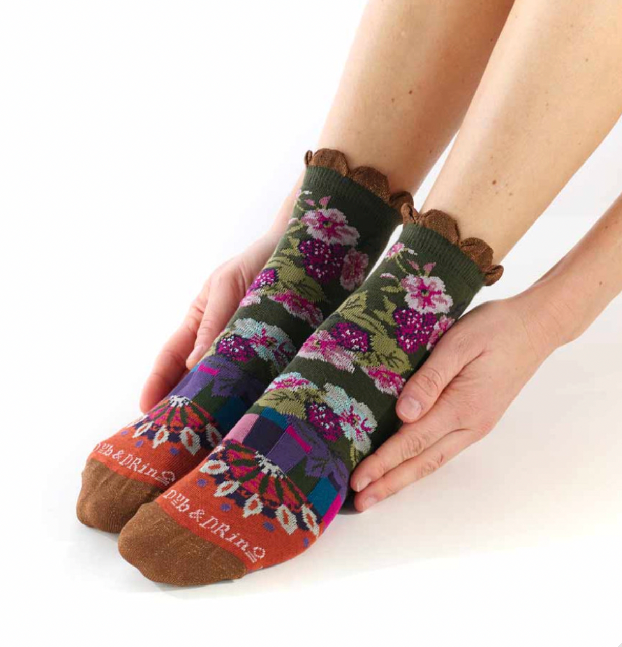 Rubus Women's Frilled Crew Socks
