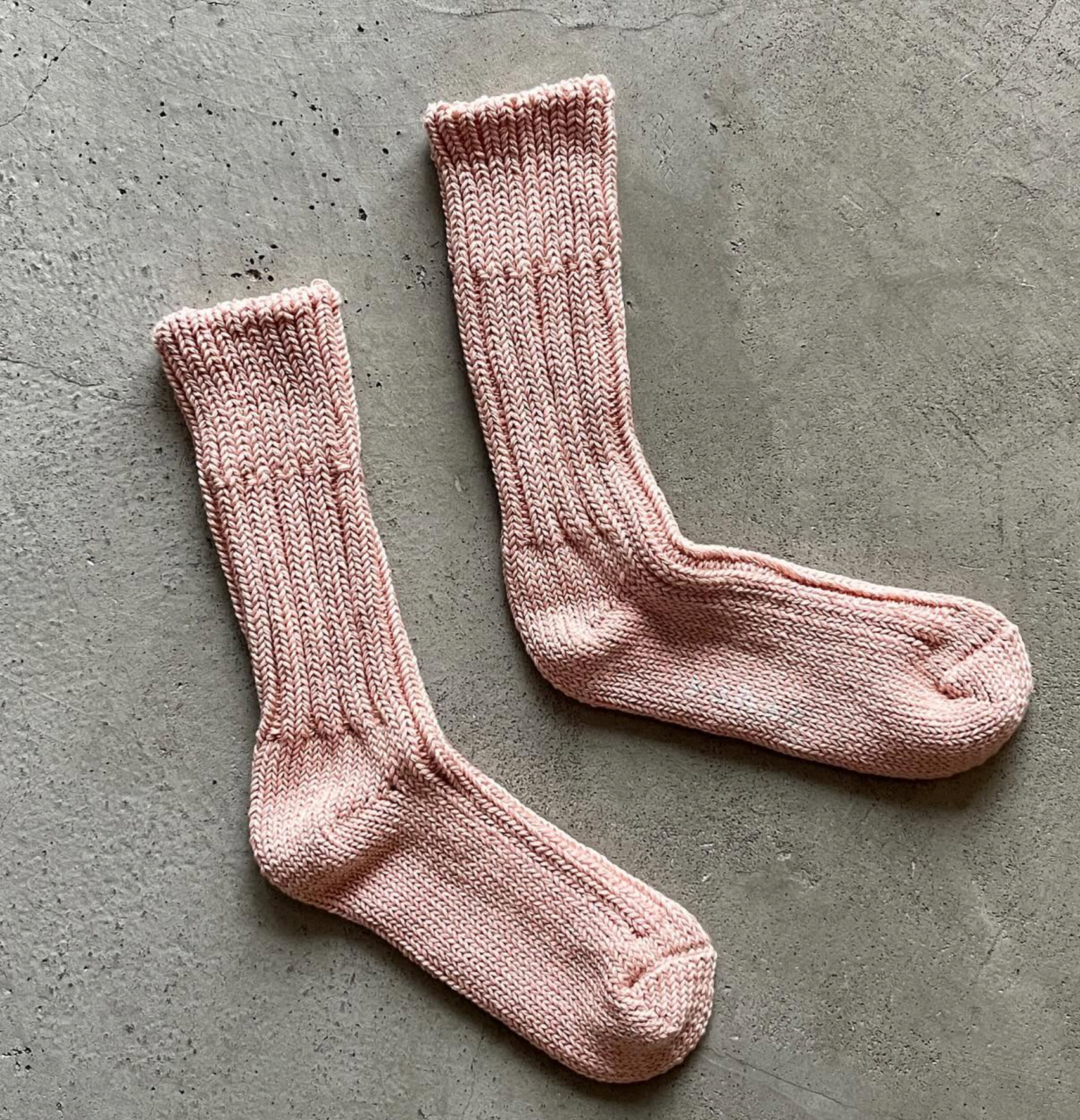 Organic Cotton Low Gauge Socks in Soft Pink