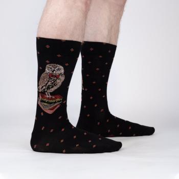 Reading is a Hoot Men's Crew Socks