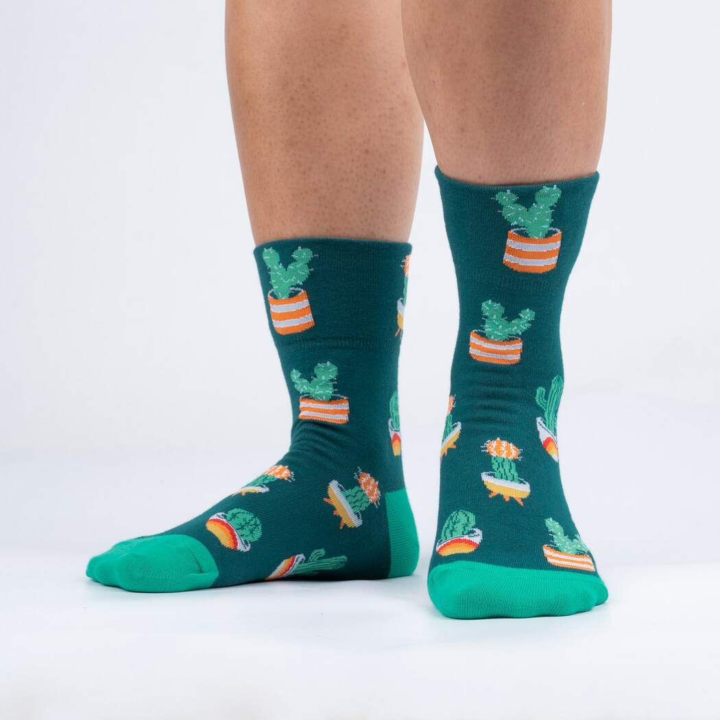 Lookin' Sharp Women's Turn Cuff Crew Socks - The Sockery