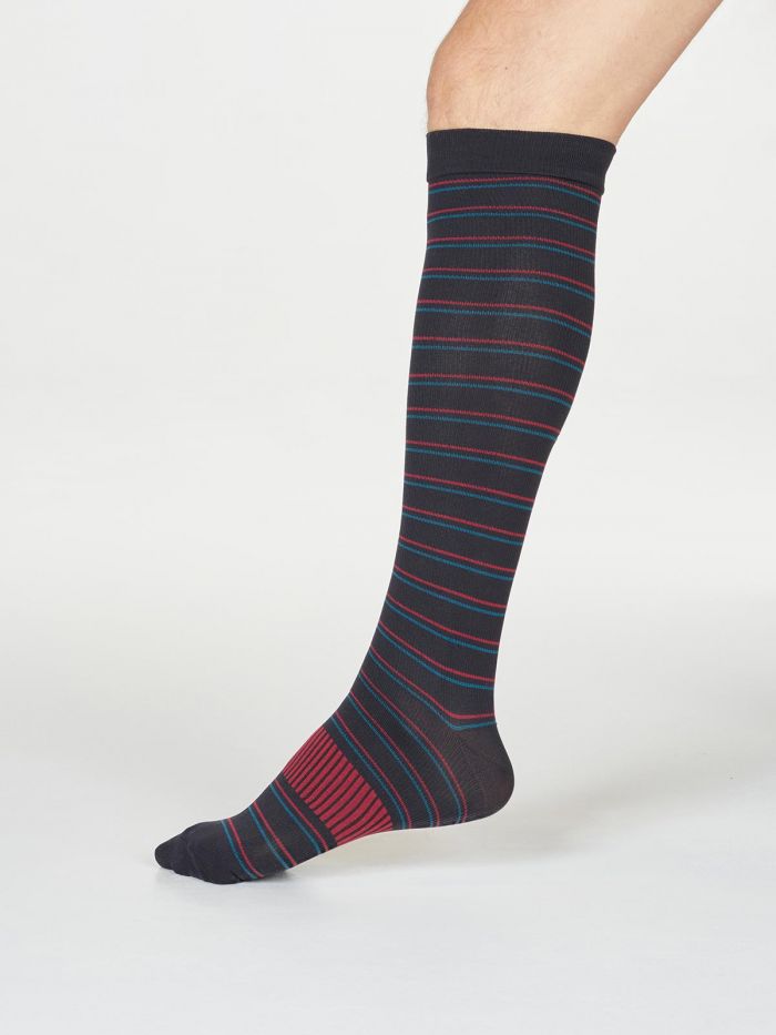 Sustainable Fibre Men's Flight Compression Socks in Black Stripes