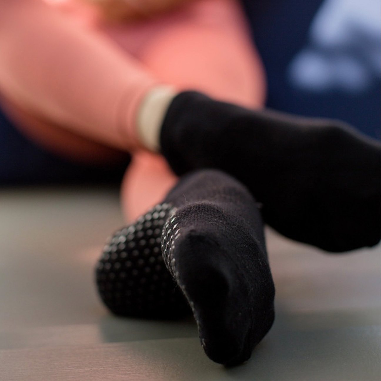 Black Non Slip  Grip Sock -The Sockery
